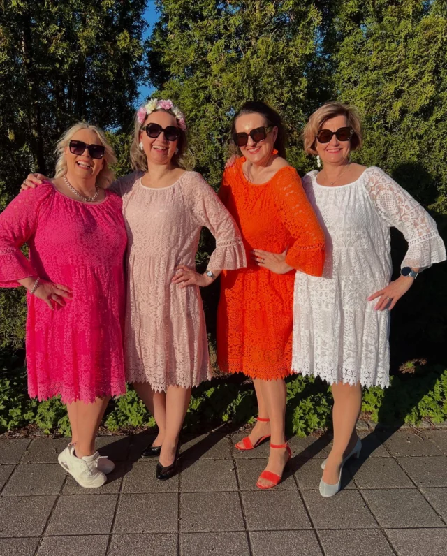 🍀🌸ONKO KESÄMEKKO HAKUSESSA?
🍀🌸 NYT ON MEKKO VALIKOIMAT PARHAIMMILLAAN
🍀🌸TULE…
#kevät #kesä #kesämekko #mekko